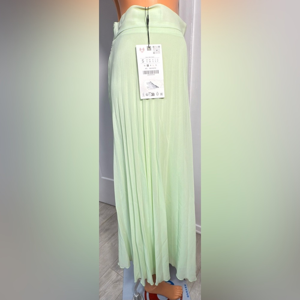 Zara Light Green A-Line Skirt - Picture 6 of 12
